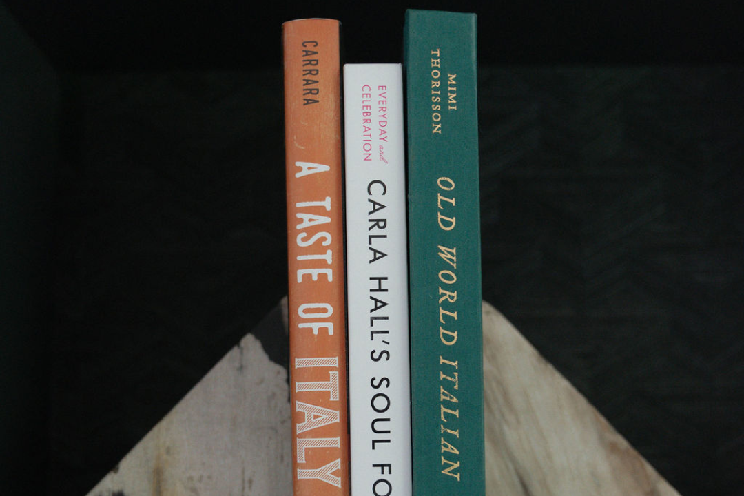 Books | Mix Home