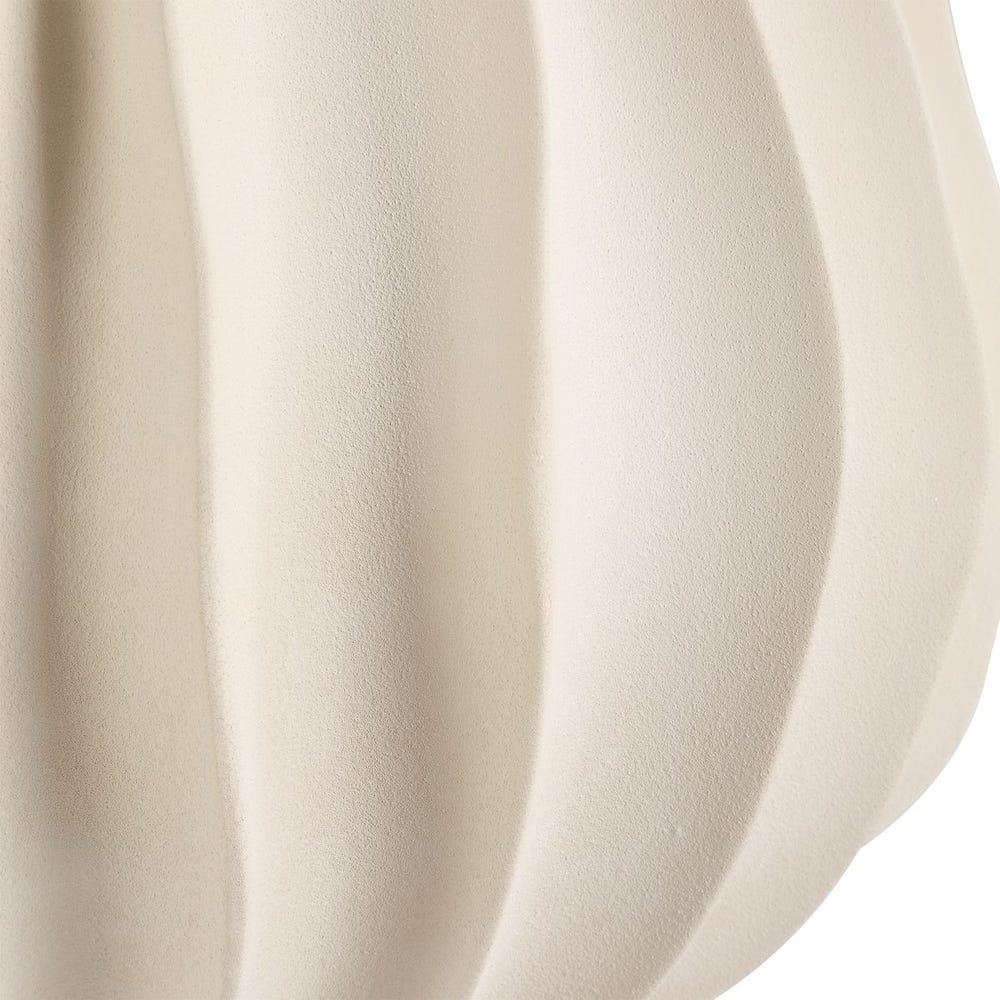 Porcelain Raised Ridged Table Lamp