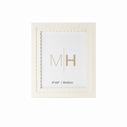 8x10 White Scalloped Picture Frame