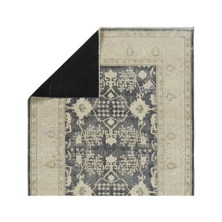 6' x 9' Beige and Grey Patterned Rug