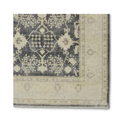 6' x 9' Beige and Grey Patterned Rug
