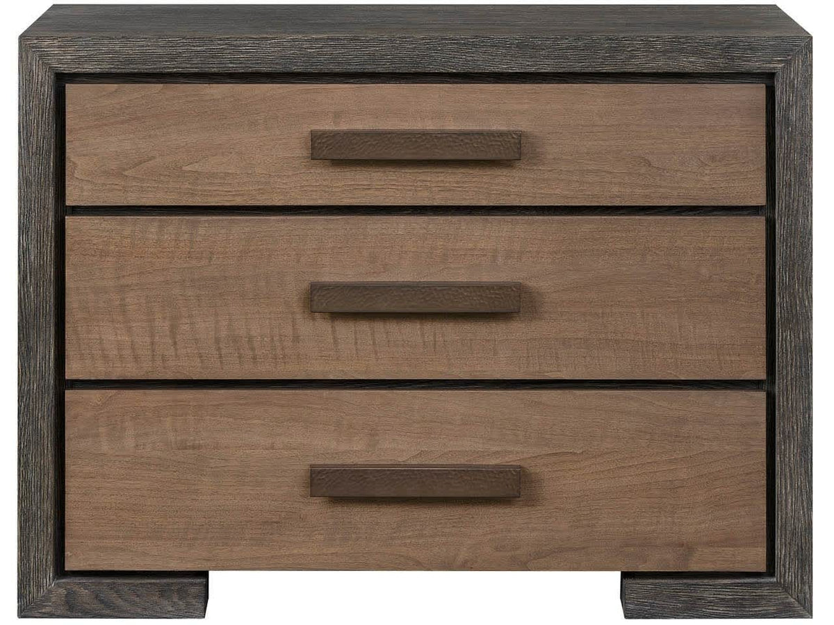 Veil Bachelors Chest